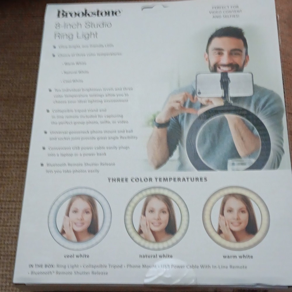 ☆ NWT BROOKSTONE 8" STUDIO RING LIGHT iOS & ANDROIDS! - Picture 3 of 4